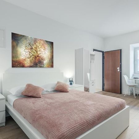 Apartment Klara Free Parking, Center بولا المظهر الخارجي الصورة