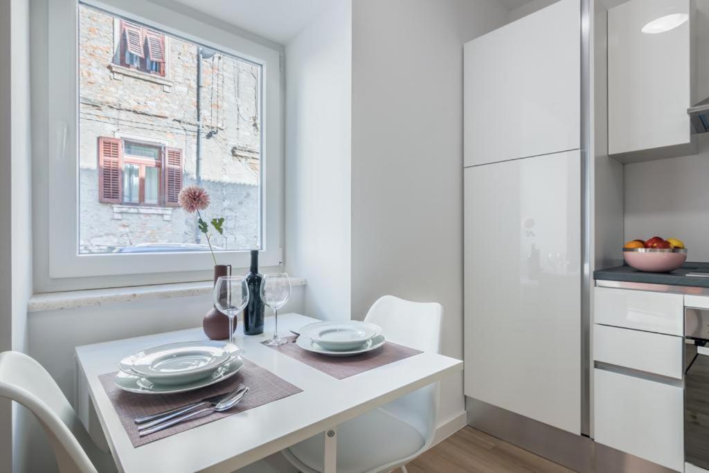 Apartment Klara Free Parking, Center بولا المظهر الخارجي الصورة